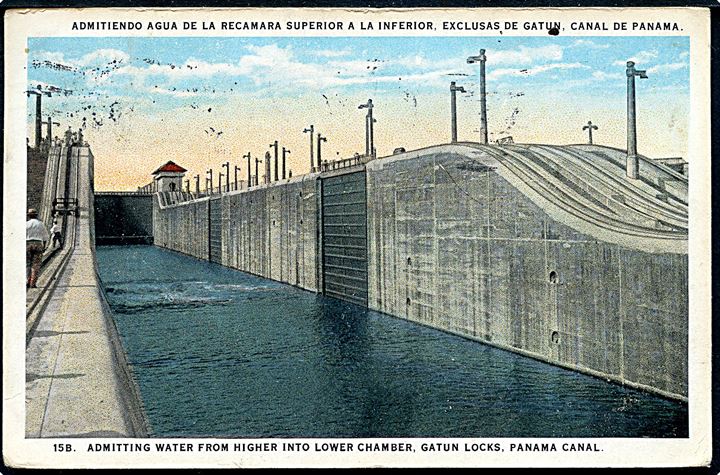 ½d og 1d George V på brevkort (Panama Canal) annulleret med skibsstempel London F.S. / Paquebot d. 28.10.1924 til Bath, England.