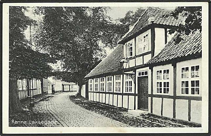 Parti fra Laksegade i Rønne. Stenders Bornholm no. 93.