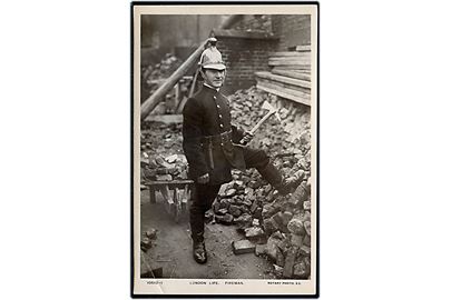 England, London Life - Fireman. Rotary Photo no. 10513-1. Hj.knæk.