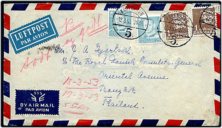 25 øre Fr. IX (2) og 1 kr. Rigsvåben (2) på 250 øre frankeret luftpostbrev fra København d. 12.3.1953 til Bangkok, Thailand.