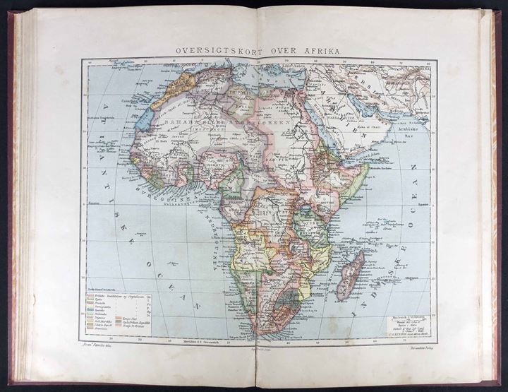 Frems Familie-Atlas over Verden. Ca. 20 farvelagte landkort. 