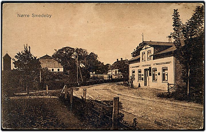 Nørre Smedeby med Nicolaj Jensens Colonialhandel, Padborgvej 96. No. 283. 