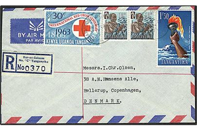 1'90 frankeret anbefalet brev fra Dar es Salam d. 3.10.1963 til Hellerup, Danmark.