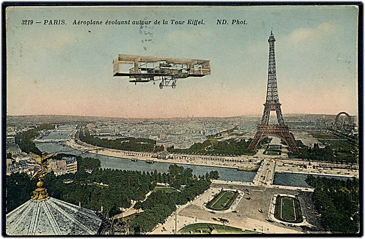 Flyvemaskine over Paris med Eiffeltårnet i baggrunden. No. 3219.