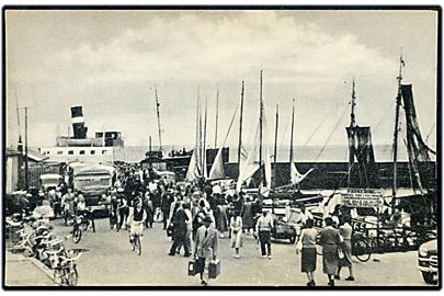Lohals, færgehavn med færge i baggrunden. Langelands Papirlager no. 83.