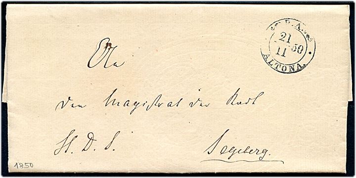 1850. Tjenstebrev påskrevet H.D.S. med antiqua P. A. Altona d. 21.11.850 til Segeberg. På bagsiden laksegl Polizei-Amt zu Altona. Fuldt indhold.
