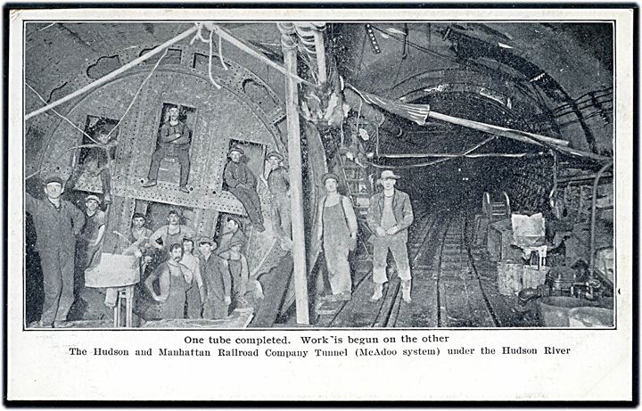 USA. Hudson & Manhattan Railway Company Tunnel under bygning under Hudson floden. 