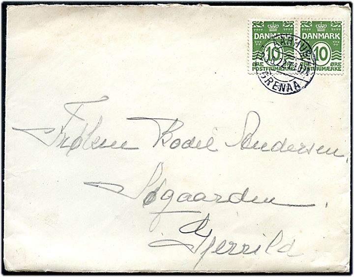 10 øre Bølgelinie i parstykke på brev annulleret med bureaustempel Aarhus - Grenaa T.1071 d. 20.6.1922 til Gjerrild.