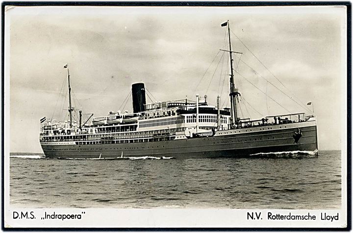 7½ c. på luftpost brevkort (Rotterdam Lloyd M/S Indrapoera) annulleret med skibsstempel Postagent Rotterdam - Batavia 1 d. 7.8.1939 og sidestemplet Medan d. 7.8.1939 til Haarlem, Holland.