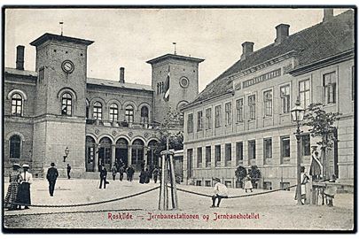 Roskilde, Jernbanestation og Jernbanehotel. E. Flensborg no. 128.