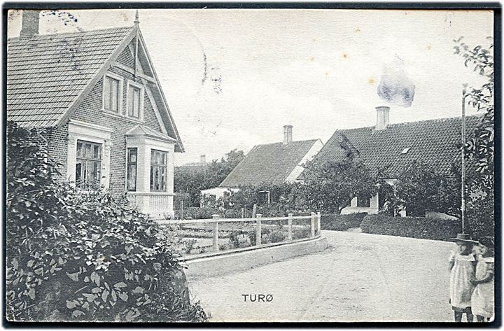 Turø, parti fra. Stenders no. 3724. Sendt fra Thurø til København. Frankeret med 5 øre Fr. IX, annulleret Thurø stjerne stempel, samt jul 1906 bundet af Svendborg Bro I d. 31.12.1906.