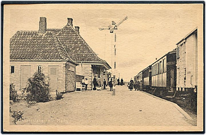 Melby, jernbanestation med holdende tog. Stenders no. 49722. Kvalitet 8