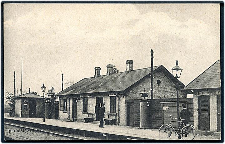 Fjenneslev, jernbanestation. A. Flensborg no. 355. Kvalitet 8