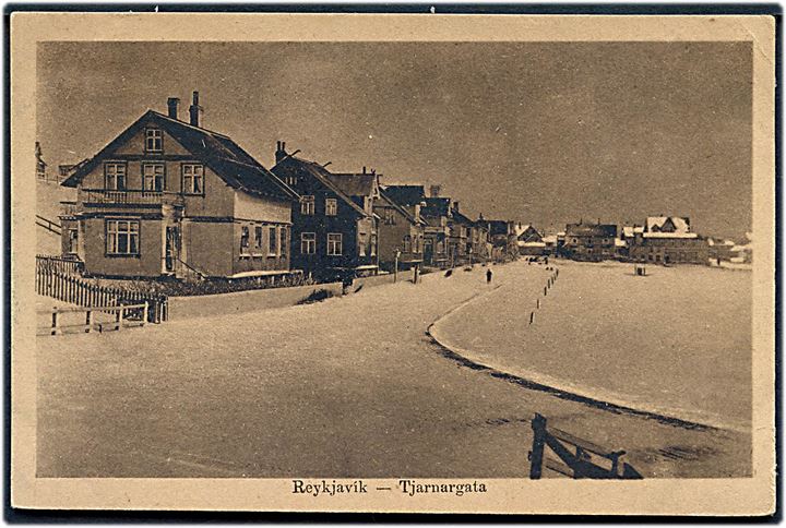 Reykjavik, Tjarnargata i vinterdragt. S. Eymundssonar no. 48.