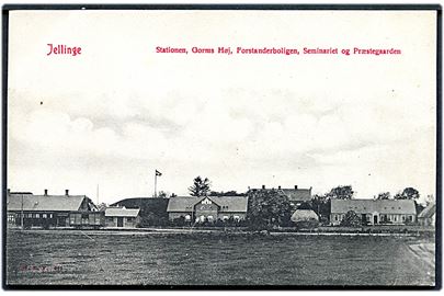 Jellinge, Jernbanestation, Gorms Høj, Forstanderbolig, Seminarium og Præstegård. Warburg no. 671.