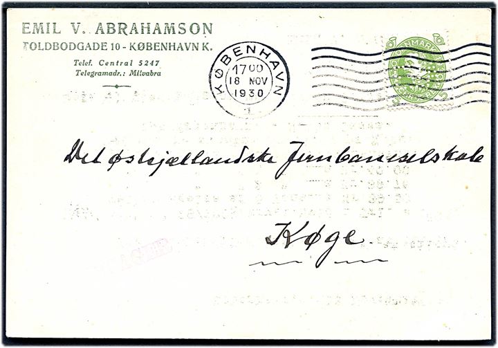 5 øre Chr. X 60 år med perfin E.V.A. på tryksagskort fra firma Emil V. Abrahamson i København d. 18.11.1930 til Køge.