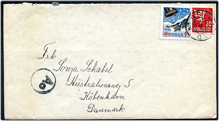 20 øre Løve og Julemærke 1944 på brev med indhold dateret Tönnevoldgård d. 17.12.1944 og stemplet Grimsdal d. 20.12.1944 til København, Danmark. Passérstemplet Ao ved den tyske censur i Oslo.
