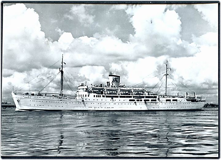 Esperia, M/S, fra rederiet Adriatica på ruten Italien-Egypten. 