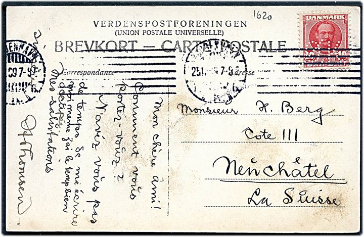 10 øre Fr. VIII med perfin Ø.K. (Østasiatisk Kompagni) på brevkort fra Kjøbenhavn d. 25.11.1909 til Neuchatel, Schweiz.