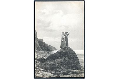 Kvinder ved havet. Kortet brugt i Bonnet. Smidt Knudsen no. 18919.