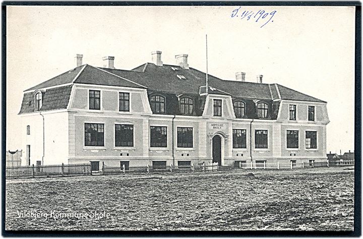 Vildbjerg kommuneskole. Birkmose u/no.