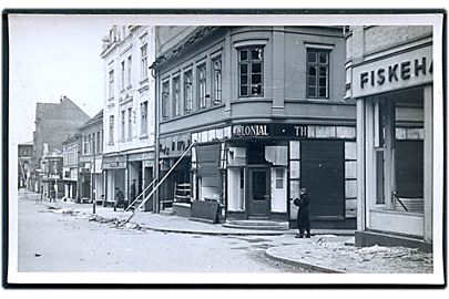 Fredericia, Danmarksgade 14, ødelæggelser efter Schalburgtage d. 7.5.1944. Fotokort u/no.