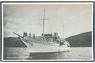 Dannebrog, kongeskibet ved Tvöroyri 1936. Stenders no. 84362.