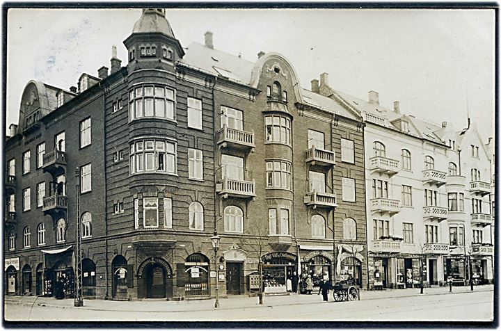 Østerbrogade 147-149 (Strandvej 35), Københavns Grundejerbank. Fotokort u/no.  Kvalitet 8