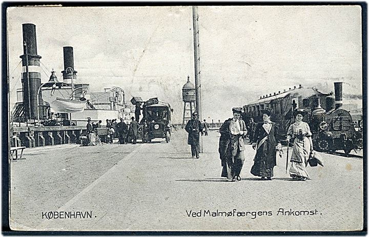 Ved Malmøfærgen station, med tog, omnibus og dampfærgen. Stenders no. 6097. Kvalitet 7