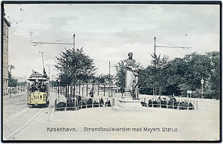 Strandboulevard med Meyers Statue og sporvogn linie 9 nr. 154. Stenders no. 4430. Kvalitet 8