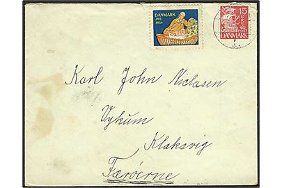 15 øre Karavel på brev med Julemærke stemplet Randers 1 d. 9.12.1939 til Klaksvig, Færøerne.