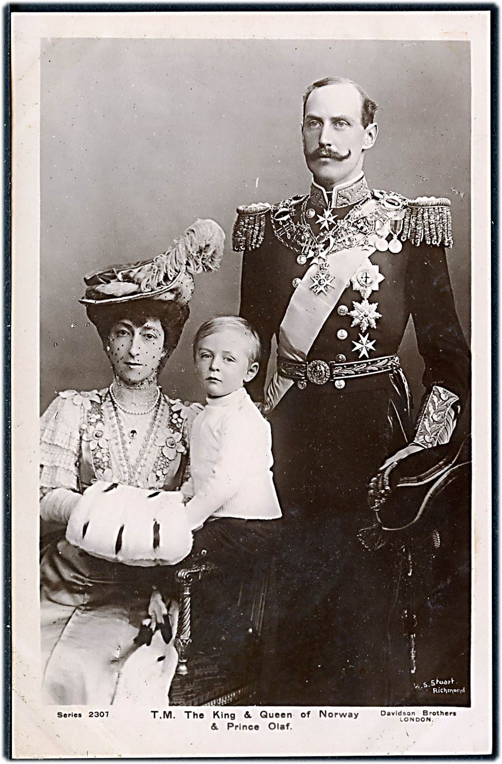 Norge Kong Håkon d VII Maud og Pris Olav Fotokort