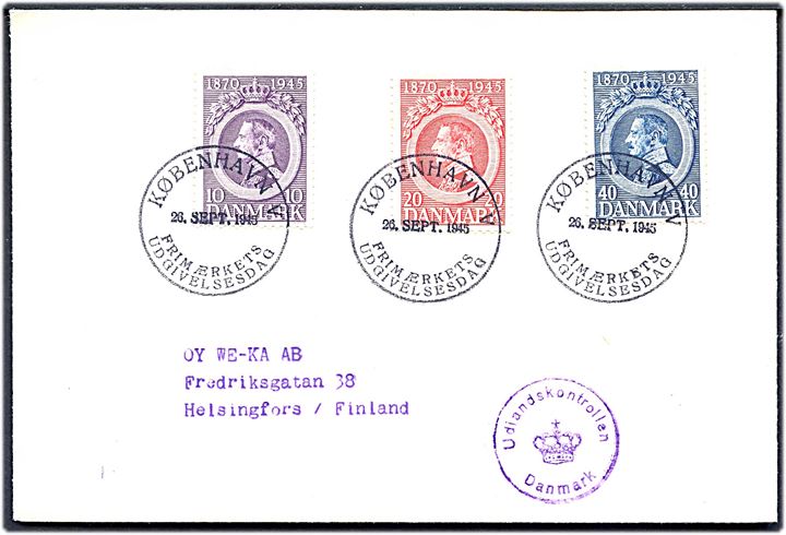 Komplet sæt Chr. X 75 år på FDC fra København d. 26.9.1945 til Helsingfors, Finland. Violet censurstempel: Udlandspostkontrollen Danmark.