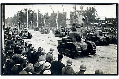 Franske tanks ved sejrsparade d. 19.7.1919. No. 20.