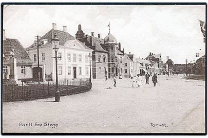 Stege, Torvet. C.M. Nielsen, Stege no. 3.