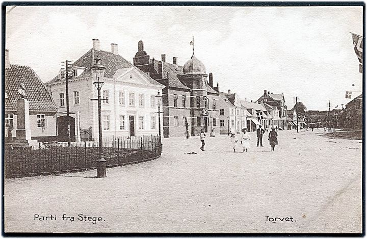 Stege, Torvet. C.M. Nielsen, Stege no. 3.