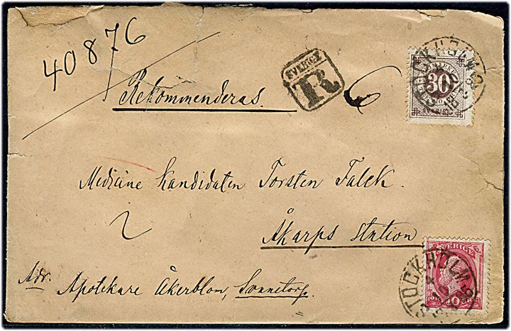10 öre Oscar II og 30 öre Ringtype på anbefalet brev fra Stockholm d. 10.8.1885 til Åkarps Station. Rifter og del af bagklap mgl.