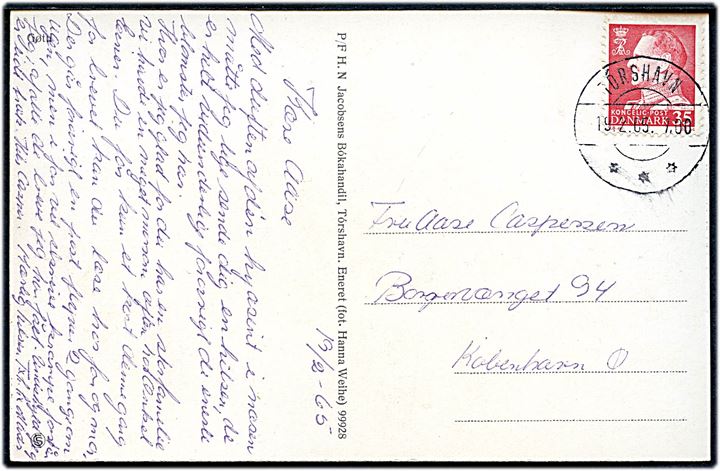 35 øre Fr. IX på brevkort (Udsigt fra fjeld) annulleret med brotype IId Tórshavn d. 19.2.1965 til København.