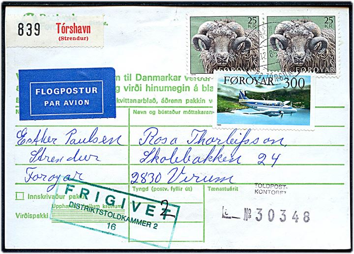 3 kr. Flyvning og 25 kr. Vædder i parstykke på adressekort for luftpostpakke annulleret med pr.-stempel Strendur pr. Tórshavn d. 16.12.1985 til Virum.