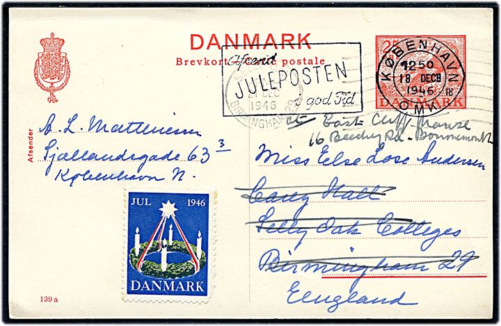 25 øre Kæmpehøj helsagskort (fabr. 139a) med Julemærke 1946 fra København d. 18.12.1946 til Selly Oak, Birmingham, England - eftersendt til Bournemouth.