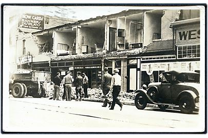 USA, ødelæggelser i Los Angeles d. 10.3.1933. Fotokort sendt fra Aberdeen Wash. d. 12.4.1933 til Danmark.