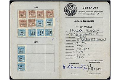 VERBAOST medlemsbog med kontingentmærker for perioden 1950-1955.