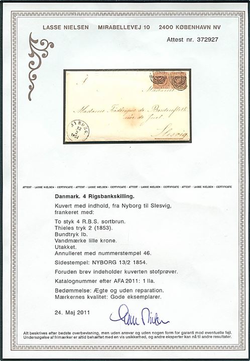 4 R.B.S. Thiele II sortbrun i parstykke på dobbeltbrev annulleret med nr.stempel “46” og sidestemplet antiqua Nyborg. d. 13.2.1854 til Slesvig. Langt indhold og 3 små stofprøver. Attest Nielsen.