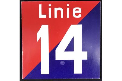 Linie 14 - Trafikken ad Strandvejen til Klampenborg af Nils Kr. Zeeberg. 