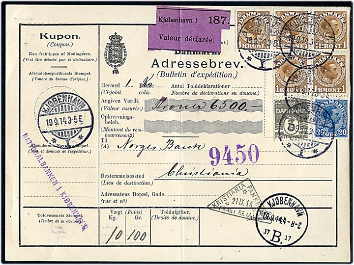 3 øre Bølgelinie, 20 øre og 1 kr. (5) Chr. X på 523 øre frankeret internationalt adressekort for værdipakke fra Kjøbenhavn d. 19.9.1914 til Christiania, Norge.