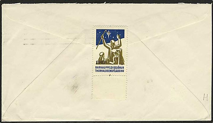 25 aur Torsk og 2 kr. Karlsefni på brev fra Reykjavik 1947 til København, Danmark. På bagsiden mærkat fra Thorvaldsen Foreningen 1947. 