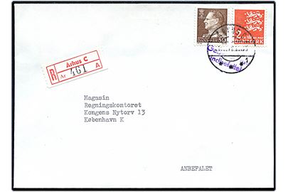 50 øre Fr. IX og 2 kr. Rigsvåben på anbefalet brev fra Århus C. 1972 (utydelig dato) indleveret efter alm. kontortid og stemplet Gebyr 50 øre indbefattet til København.