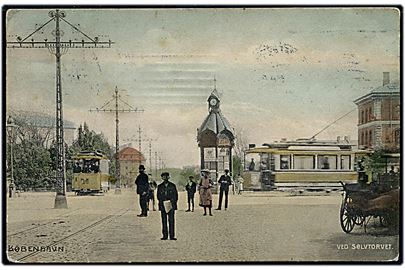 Købh., ved Sølvtorvet med aviskiosk og sporvogne. Fotograf Orla Bock. A. Vincent no. 515.