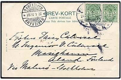 5 øre Våben i parstykke på brevkort fra Kjøbenhavn d. 24.10.1904 til Mariehamn på Ålandsøerne. Påskrevet via Malmö-Stockholm og ank.stemplet med 2-sproget stempel i Mariehamn d. 27.10.1904.
