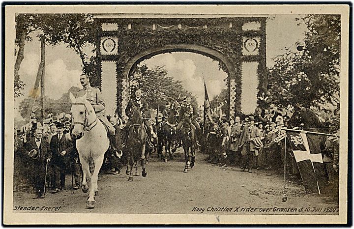 Genforening. Chr. X passerer grænsen ved Frederikshøj d. 10.7.1920. Stenders u/no.